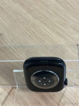 Dobrý deň Ponúkam na predaj Apple Watch 10 46mm Jet Black - 9