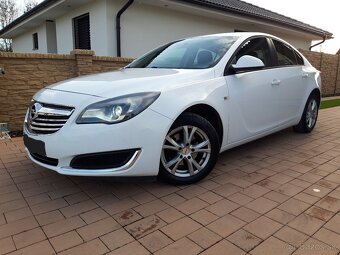 Opel Insignia benzín + plyn - 9