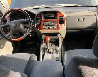 Mitsubishi Pajero 3.2 Di-D - 9