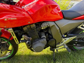 Kawasaki Z750s, 2005 - 9