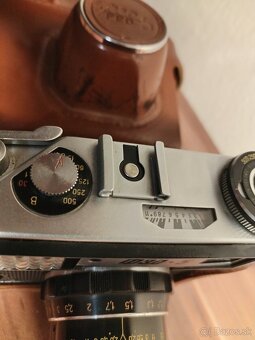 Starý retro fotoaparát do zbierky - 9