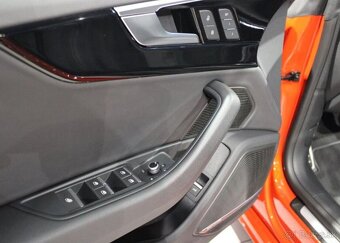 Audi S5 TFSi quattro Cabriolet benzín automat - 9