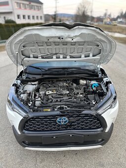 Toyota Corolla Cross 2.0 Hybrid Comfort e-CVT - 9