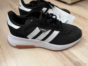 Diesel, New Balance, Adidas - 9