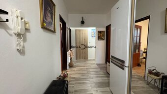 NA PREDAJ 3 izbový byt v Šali - 9