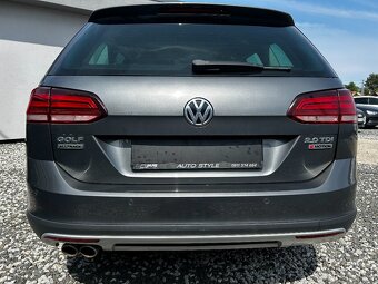 Volkswagen Golf Variant - 9