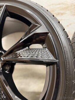 Zimná sada Audi 5x112 R22 , 285/30/22 Audi RS6 RS7 Audisport - 9