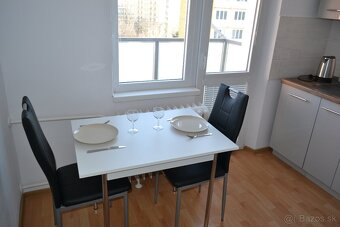 Prenájom 2-izbového bytu na Hroncovej ul., Košice - 9