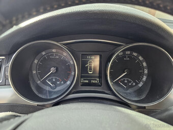 skoda superb 1.4 92 kw M6 - 9