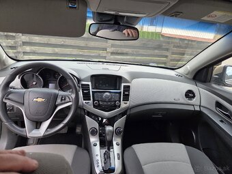 REZERVOVANE Chevrolet Cruze 1,6 benzin, automat - 9