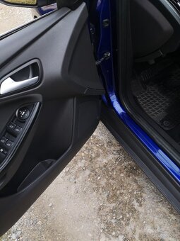 Ford focus - 9