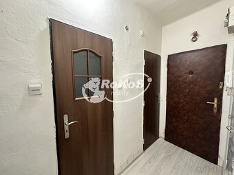 PREDAJ - 2 izbový byt, Letná ulica, Plešivec - 9