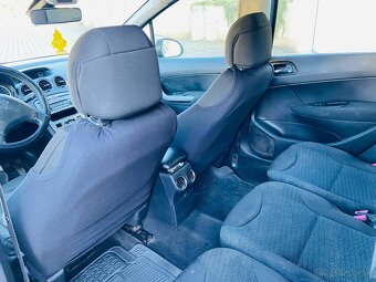 Peugeot 308 1.6 HDI - 9