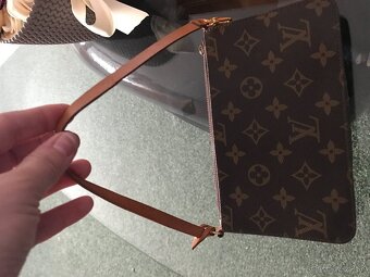 LOUIS VUITTON originál monogram canvas kabelka - 9