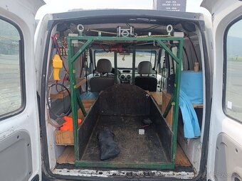 Renault Kangoo 1.9 dCi 4x4 - 9
