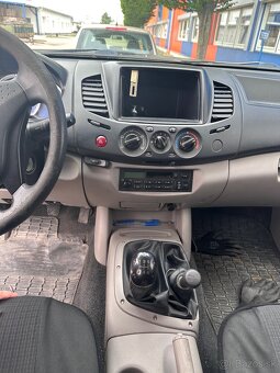 Mitsubishi L200 - 9