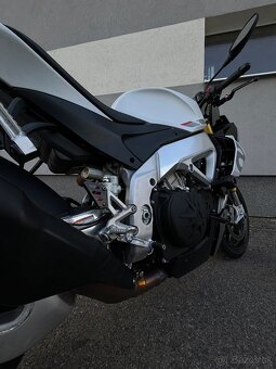 Aprilia tuono v4 1100 - 9