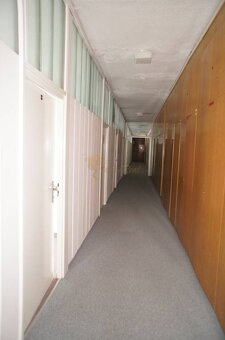 Kancelárie, Drieňová ul., Ružinov, 1 x 12,5 m2 a 1 x 25 m2 - 9