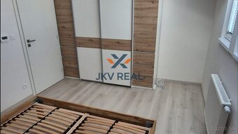PRENÁJOM nového moderného 2-izbového bytu v centre Púchova - 9