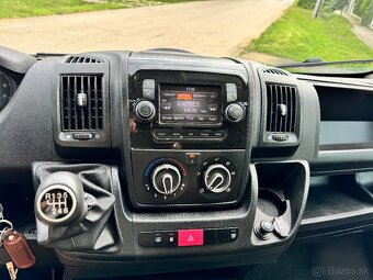 Citroën Jumper 2.2 BlueHDi 121 KW–r. 2022–BIELA–TOP STAV - 9