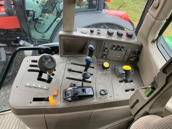 John Deere 6830 - 9