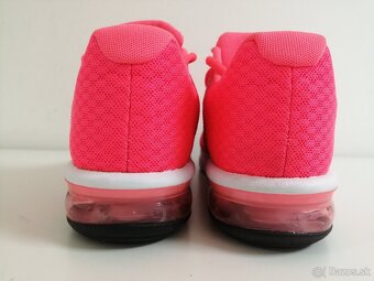 NIKE AIR MAX - 9