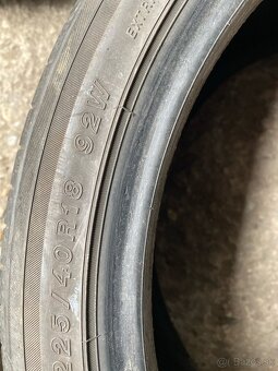 225/40r18, Firestone/Yokohama - 9
