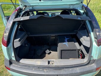 Opel Corsa C 1.4 16V 66kw - 9