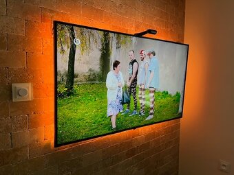 Predám TV LG5081003 + podsvietenie Govee - 9