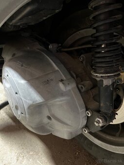 Piaggio X9 500 - 9