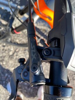 Karbónový Trek Rail 9.8 XT - 9