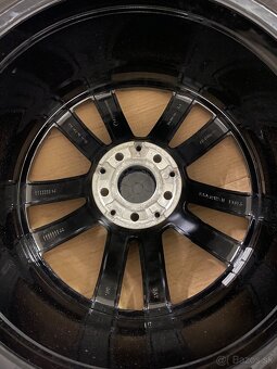 Original zimni Mercedes S W223 V223 + 255/45/19 - 9