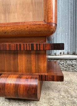 vitrína art deco - V69 - 9