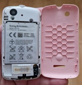 Sony Ericsson W100i, ružový walkman - 9