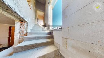 HALO reality - Predaj, rodinný dom Pohronská Polhora - ZNÍŽE - 9