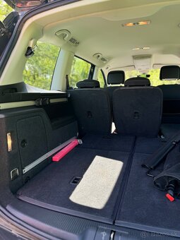 VW Sharan 2.0 TDI - 9
