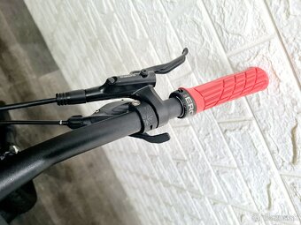 Ponúkam na predaj horský bicykel Scott Scale 970 29" - 9