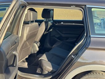Volkswagen Passat Alltrack 2.0 BİTDI SCR BMT 4MOTION DSG Bus - 9