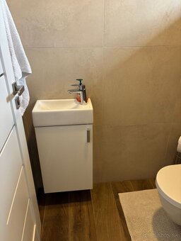 NEZARIADENÝ 3i. PET Friendly dom v obci Dunajský Klátov - 9