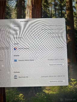 Apple MacBook Pro 16" - 9