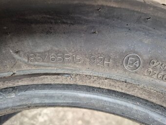 185/65 r15 zimné 4 ks HANKOOK dezén 7,2 - 7 mm DOT2020 - 9