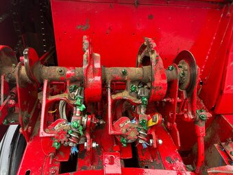 Lis vysokotlaký na malé balíky NEW HOLLAND PERFEKTNÍ STAV - 9