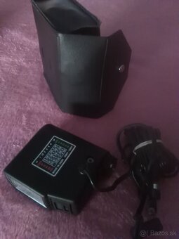 Fotoaparáty a blesky - 9