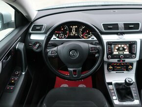 Odstúpim leasing na VW Passat Variant TDI 140k, Highline+LED - 9