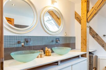 STARÉ MESTO-LETNÁ,veľký podkrovný,3-izbový byt 102 m² - 9