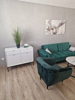 2 izbový veľkometrážny byt s lodžiu - Nitra - 9