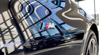 BMW 530d Touring 3,0d 195kw xdrive s pohonom 4x4 a s výkono - 9
