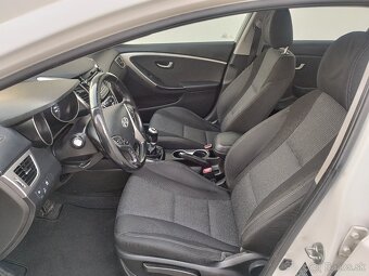 Hyundai i30 combi 1.6CRDi, r.v.: 4/2016, STK a EK: 6/2026 - 9