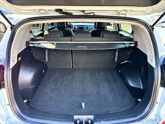 Kia Sportage 1.7 CRDi 2WD Silver - 9