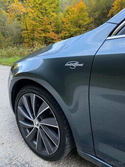 Škoda octavia 2.0tdi 110kw Laurin&klement PRIHLÁSENÉ - 9